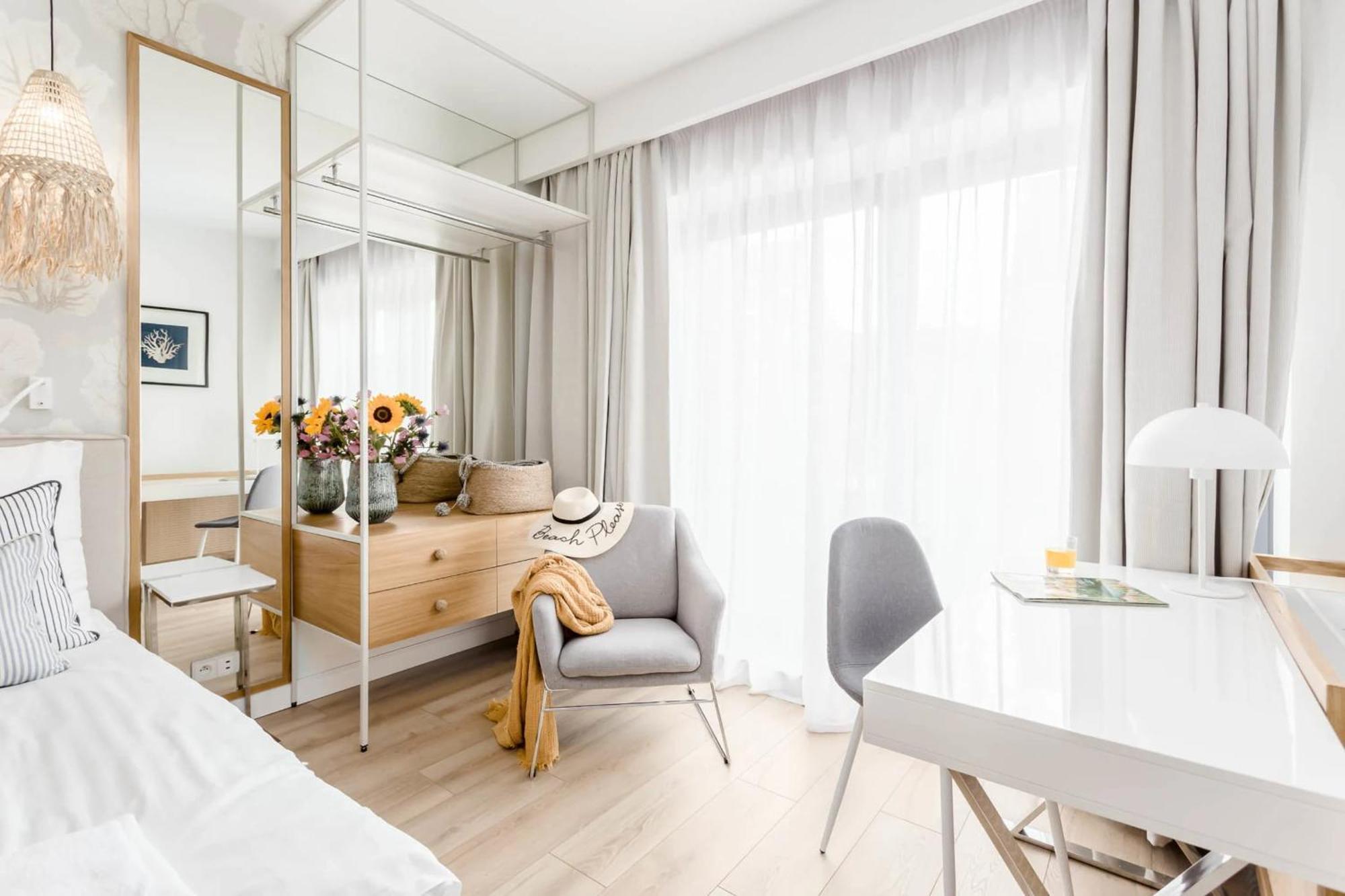 Apartamenty Chmielna 10 - Kompleks Deo - Old Town By Rent Like Home Gdańsk Exterior foto